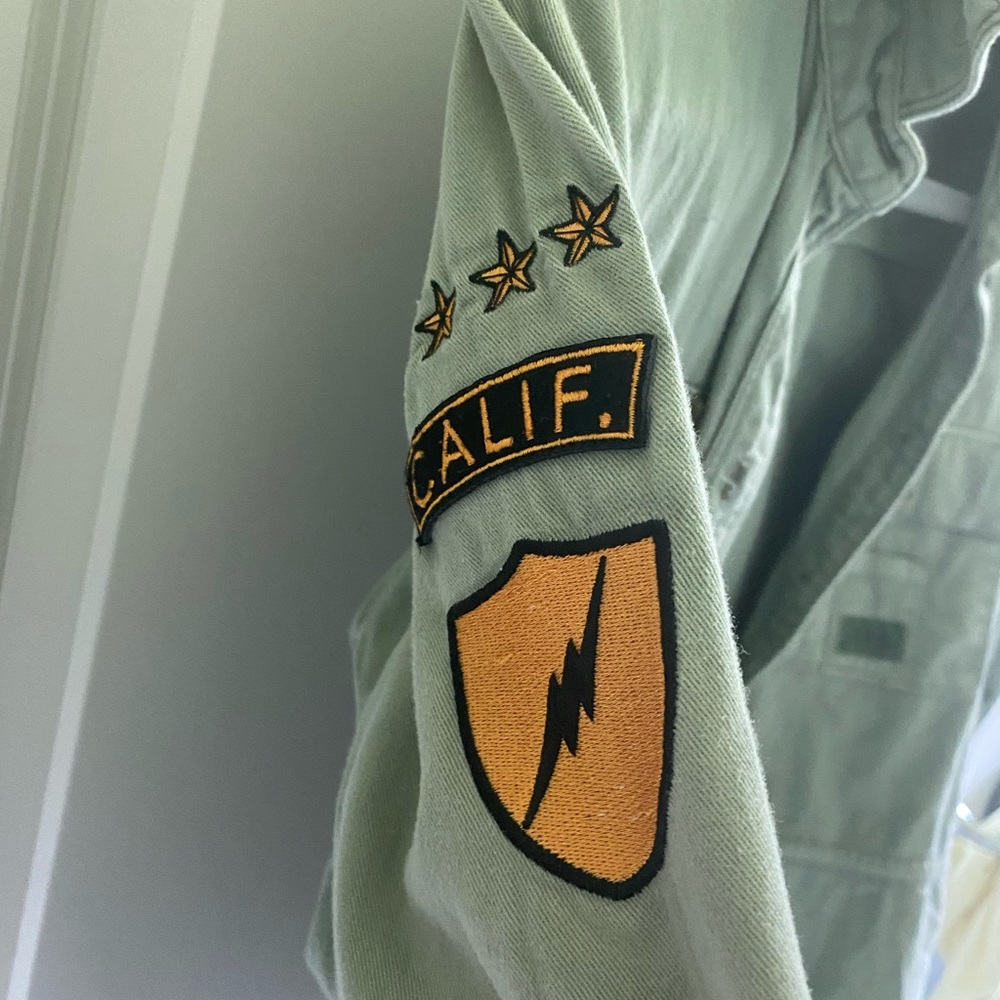 Kendall and Kylie military jacket - Picture 5 of 6